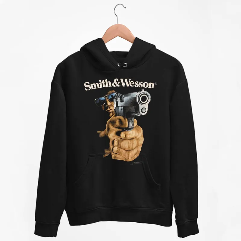 Black Hoodie Vintage 90s Smith And Wesson Sweatshirt