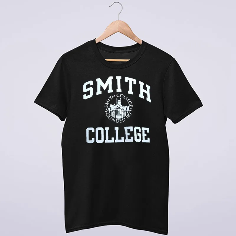 Black T Shirt Vintage 90s Smith College Sweatshirt