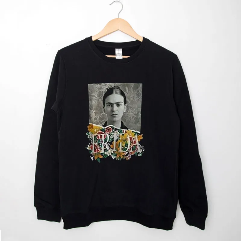 Black Sweatshirt 90s Vintage Black Floral Frida Kahlo Shirt