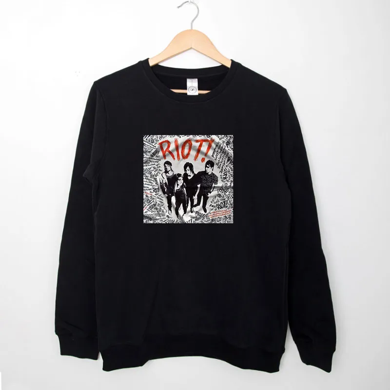 Black Sweatshirt Vintage Inspired Album Riot Paramore Shirt