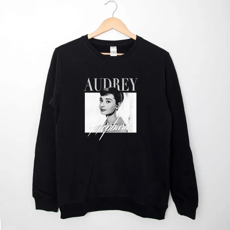 Black Sweatshirt Vintage Retro Audrey Hepburn T Shirt