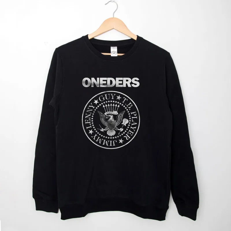 Black Sweatshirt Vintage Retro The Oneders Shirt
