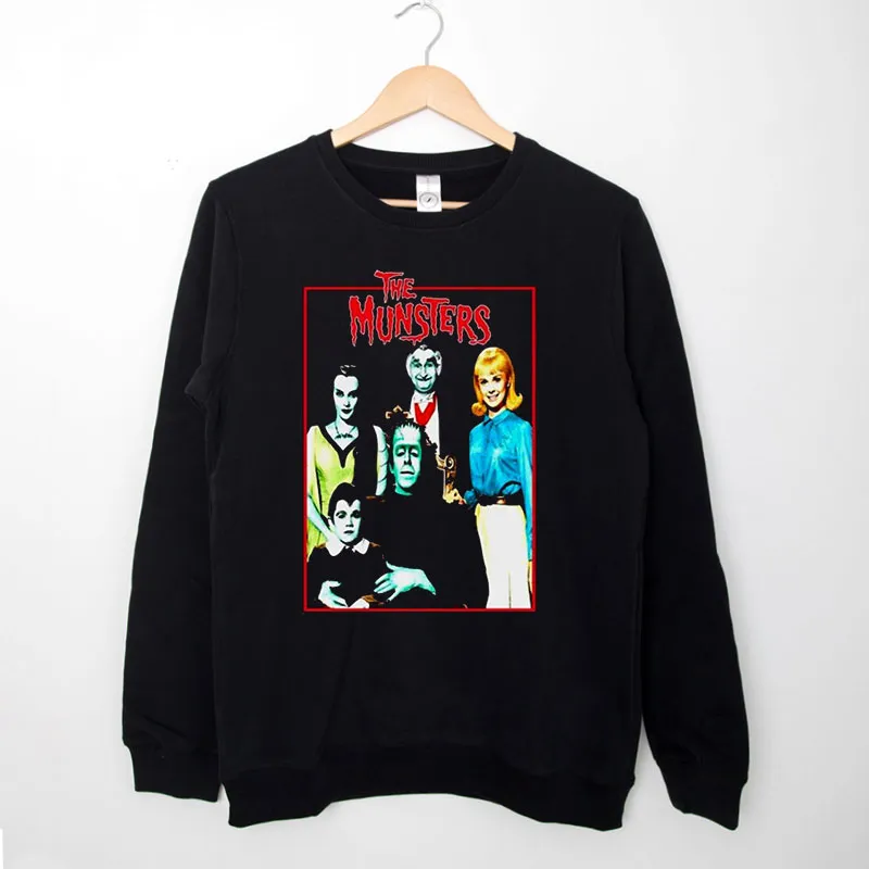 Black Sweatshirt Retro Vintage Horror Movie The Munsters Shirt